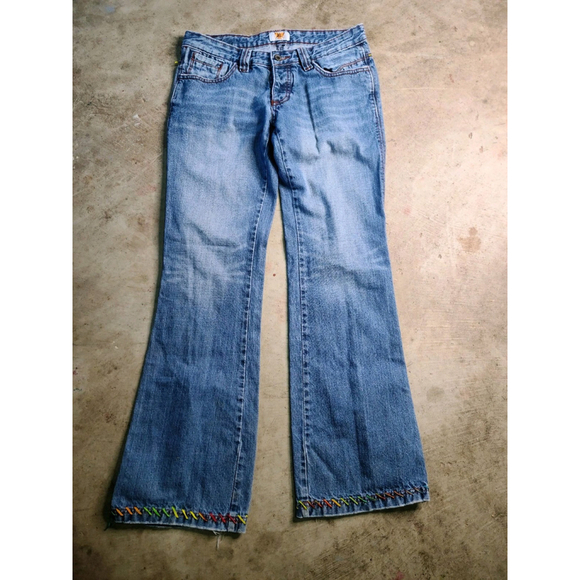Antik Denim Women's Boho Chic Embroidered bootcut flare jeans Size 28 - Picture 3 of 9